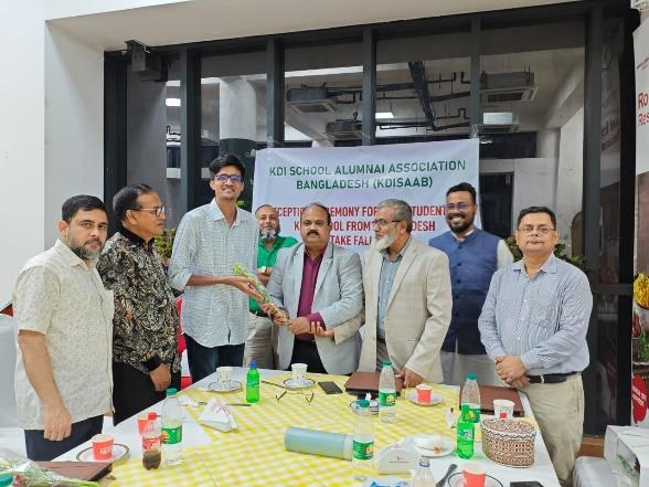 Bangladesh Alumni Association Welcomes New Student (22 August 2025)