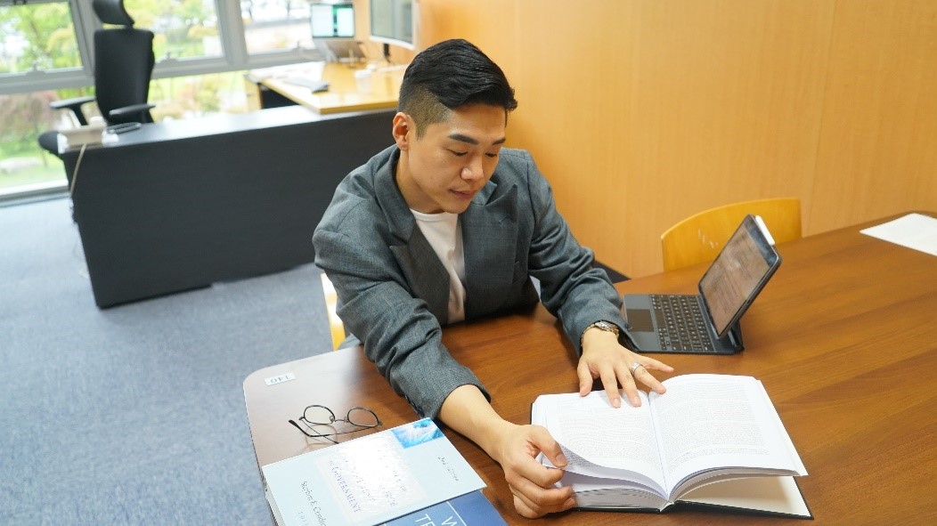 Get to Know the New Professor: Prof. Minsung Michael Kang