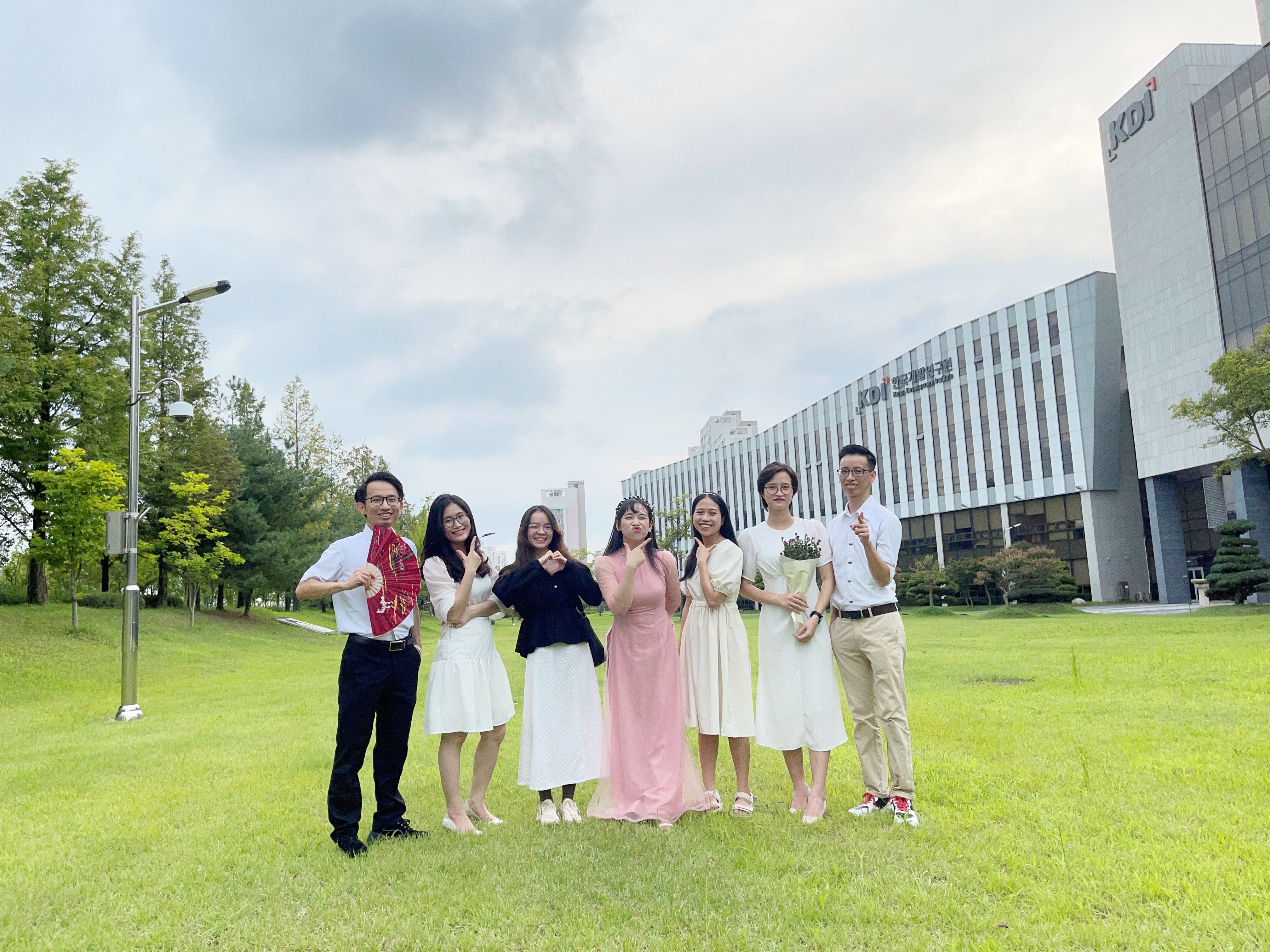 KDIS Farewell: A Story to Remember - Winner's Interview with Hoang Linh Dan(2021 MPM)