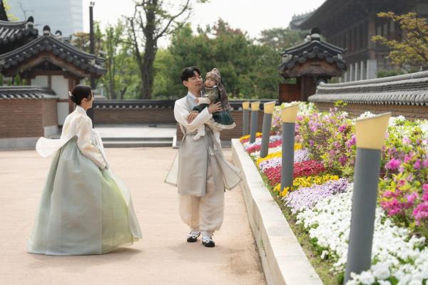 Chaehoon's Hanbok Journey: Threads of Connection at KDIS