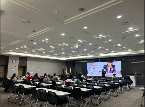 ﻿Navigating Careers in Korea: KDI School Career Center hosts Career Seminar for International Students