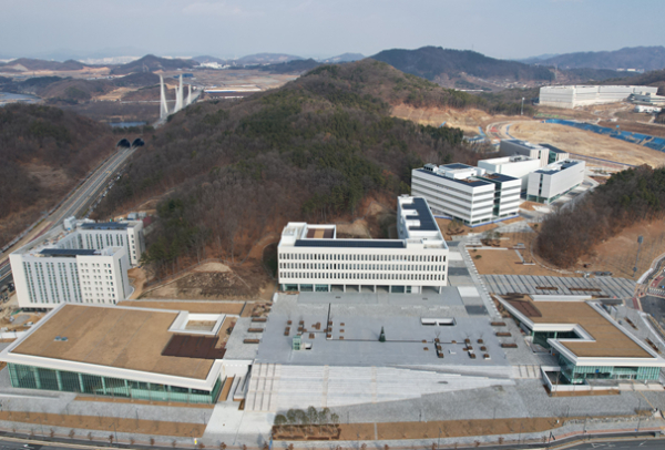 세종공동캠퍼스 ‘분양형’ 시대 개막... 국립공주대·충남대 기공식 개최