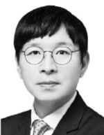 [한국경제] [시론] 글로벌 패권 시대 '통상 선진국' 되려면 … : [기고] 이시욱 교수